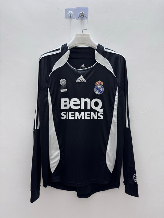 Real Madrid 06/07 Away Long Sleeve Football Shirt