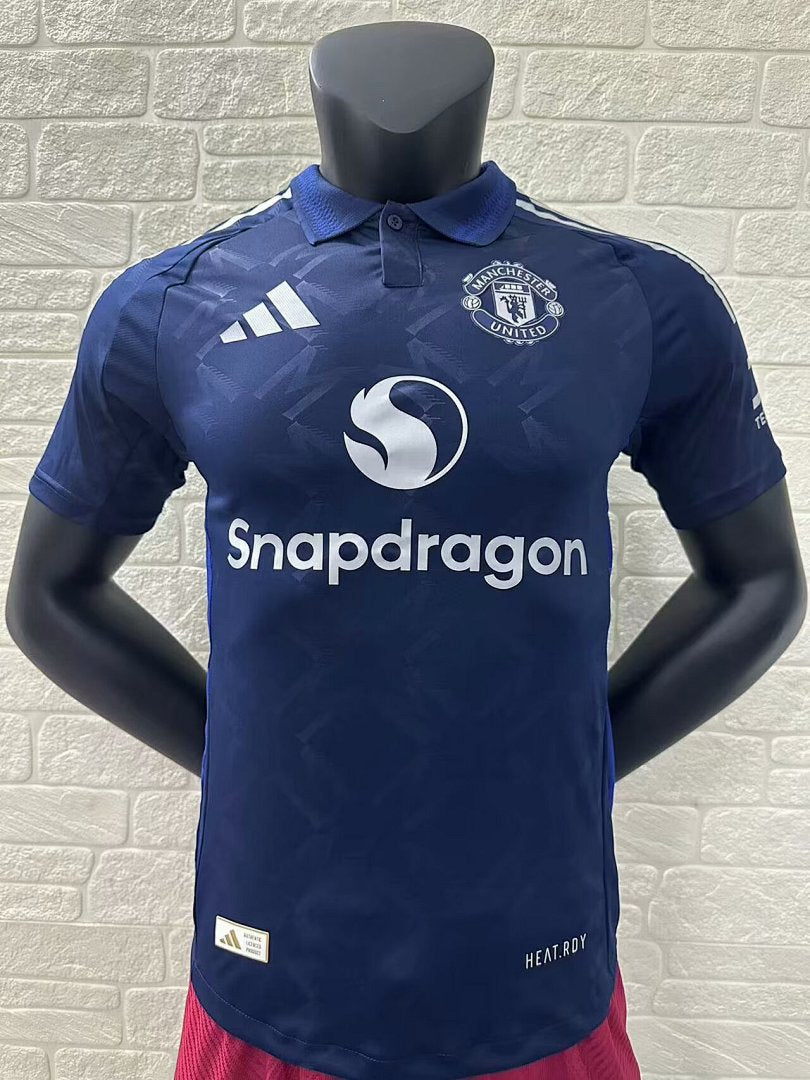 Manchester United 24/25 Away Football Shirt