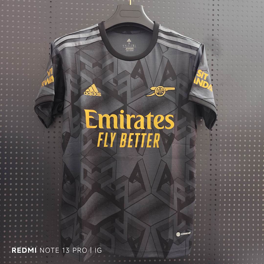 Arsenal 22/23 Away Football Shirt