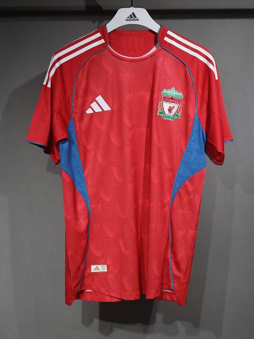 Retro Liverpool 25/26 Special Edition Football Shirt