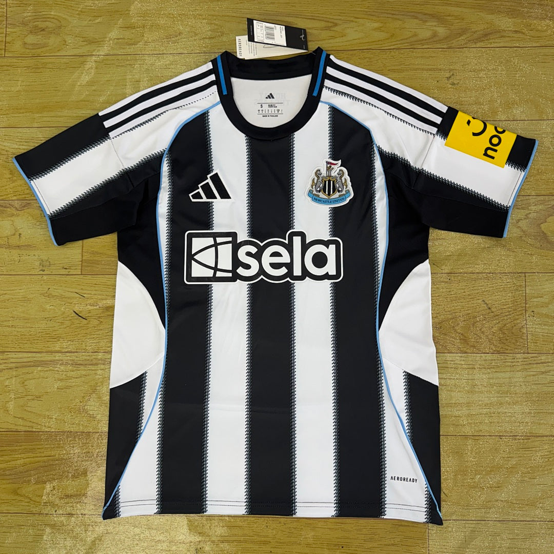 Newcastle United 25/26 Home Football Shirt