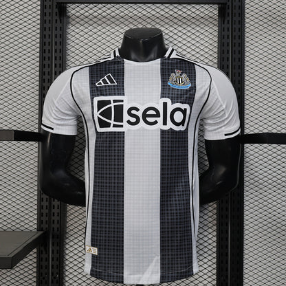 Newcastle United 25/26 Home Football Shirt