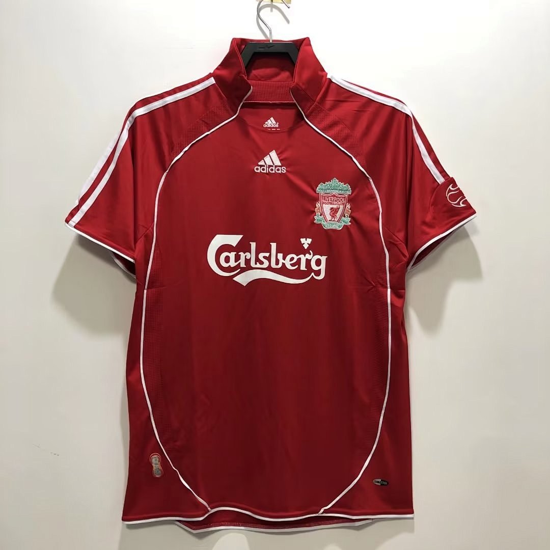 Liverpool 06/08 Home Football Shirt