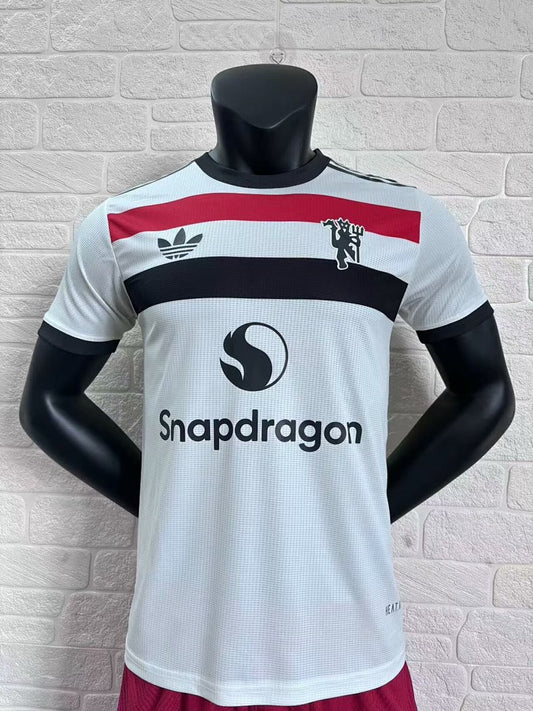 Manchester United 24/25 Third Football Shirt