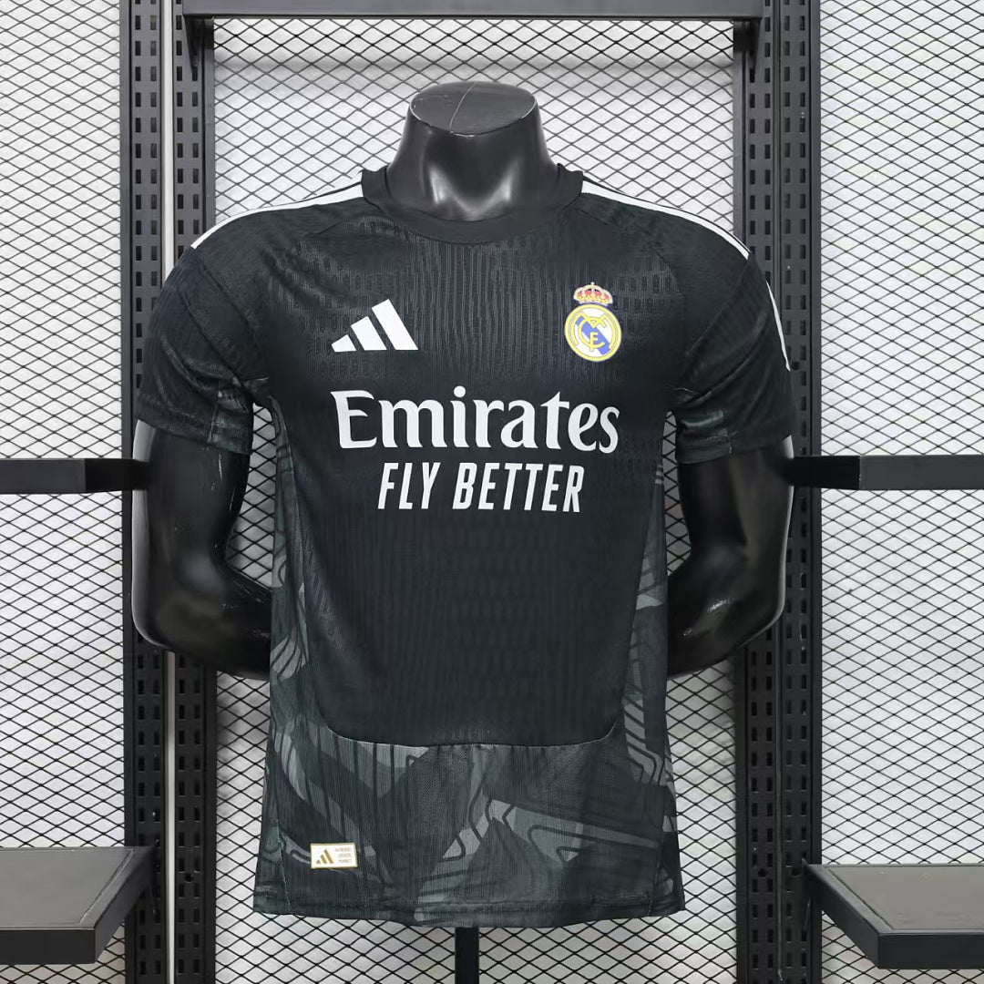 Real Madrid 26/27 Goalkeeper Football Shirt