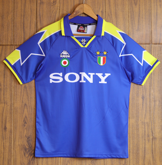 Juventus 96/97 Football Shirt