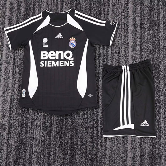 Real Madrid 06/07 Third Football Shirt