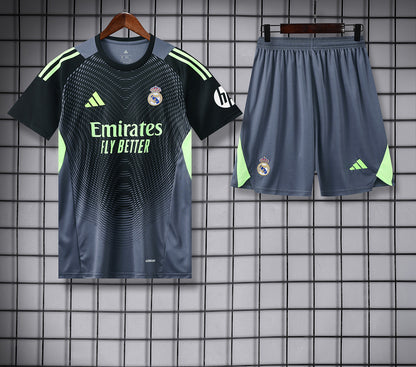 Real Madrid 25/26 Goalkeeper Football Shirt