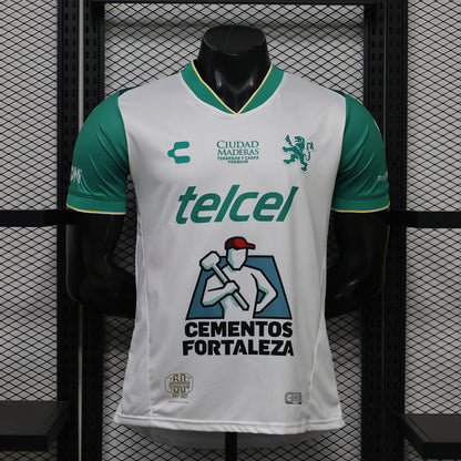 León 26/27 Away White Football Shirt