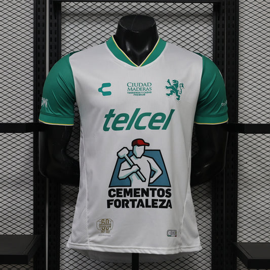 León 26/27 Away White Football Shirt