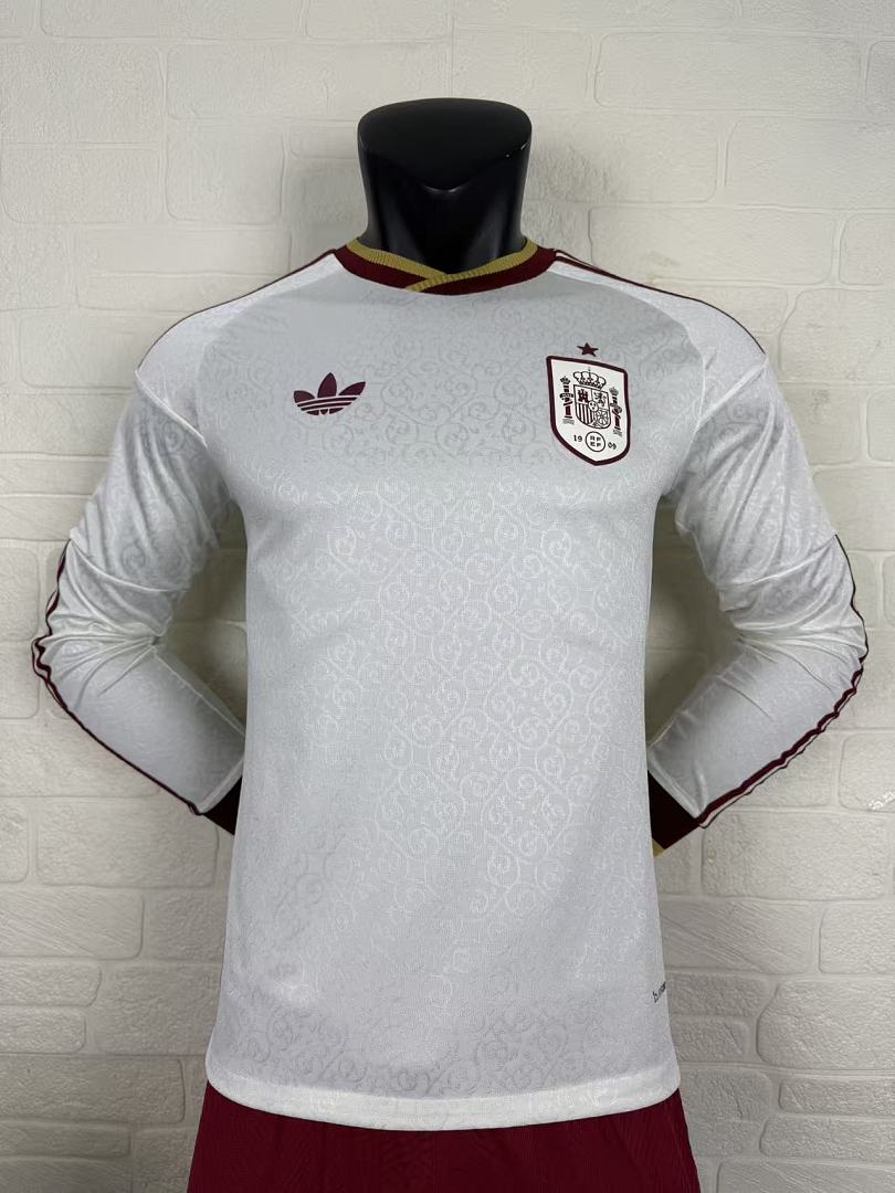 Spain 26/27 Away Long Sleeve Player Version Football Shirt