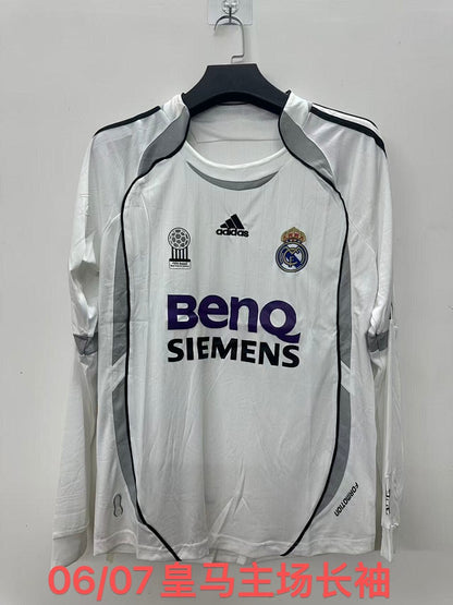 Real Madrid 06/07 Home Long Sleeve Football Shirt