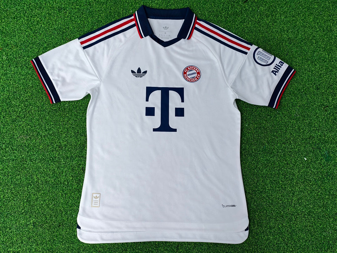 Bayern Munich 26/27 Away Football Shirt
