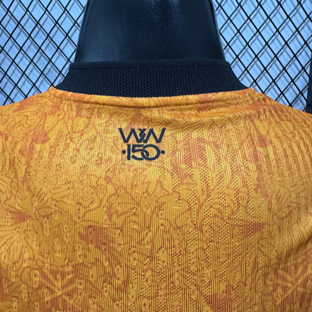 Wolverhampton Wanderers 26/27 Home Football Shirt