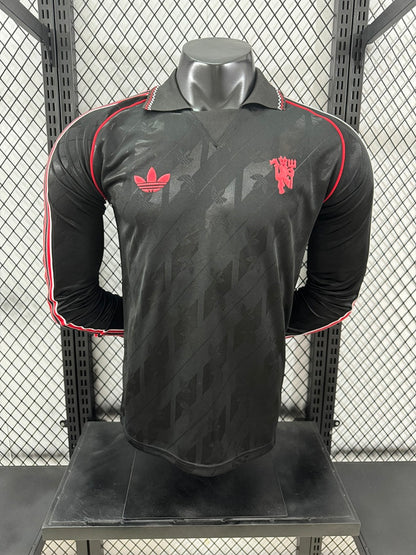 Retro Manchester United 24/25 Long Sleeve Football Shirt