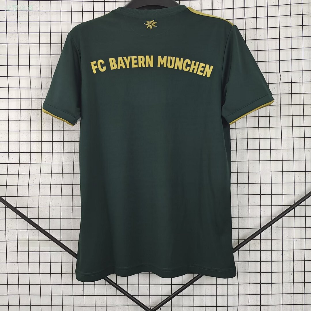 Bayern Munich 21/22 Away Football Shirt