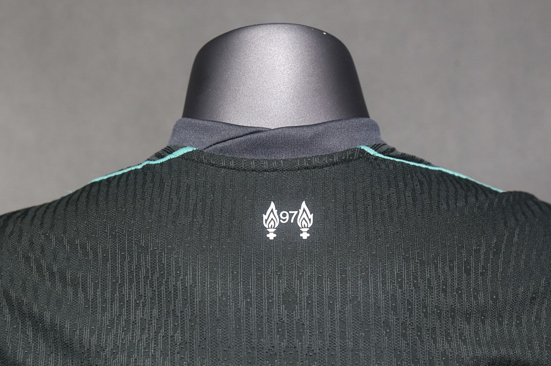 Liverpool 24/25 Green Football Shirt