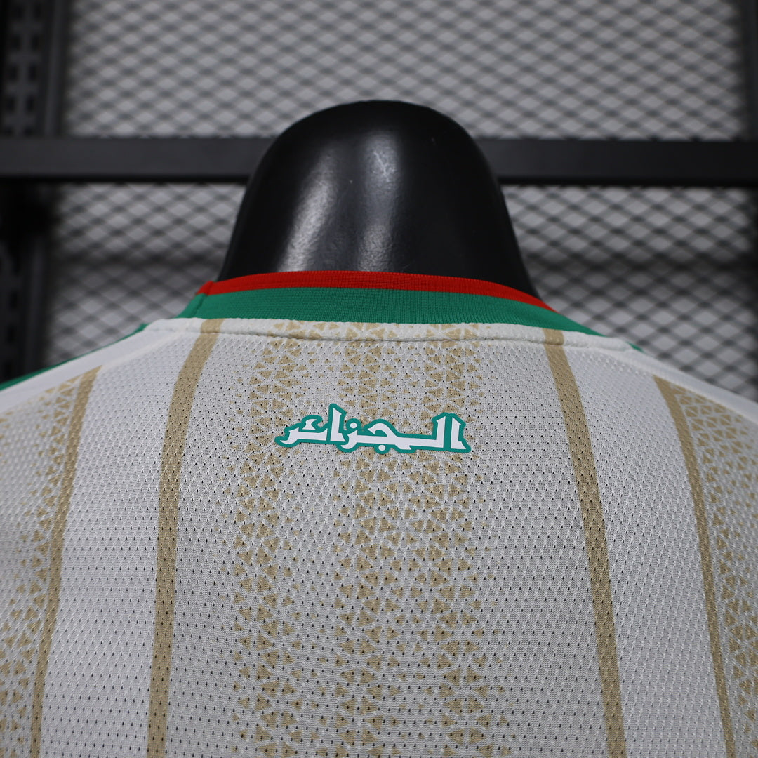 Algeria 26/27 Away Football Shirt
