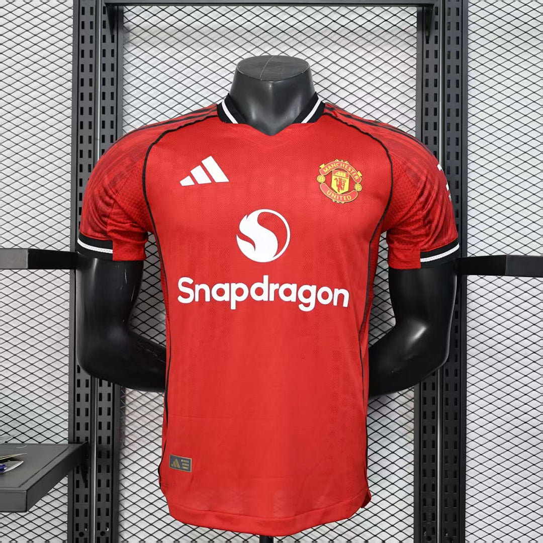 Manchester United 25/26 Home Football Shirt
