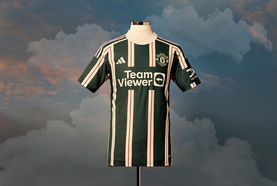 Manchester United 23/24 Away Player Version Football Shirt