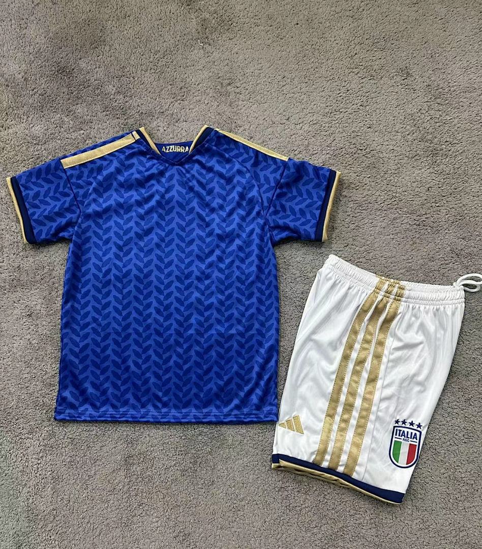 Kids Italy 2026 Home Football Shirt