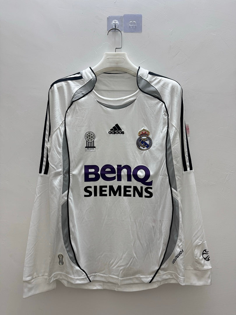 Real Madrid 06/07 Home Long Sleeve Football Shirt