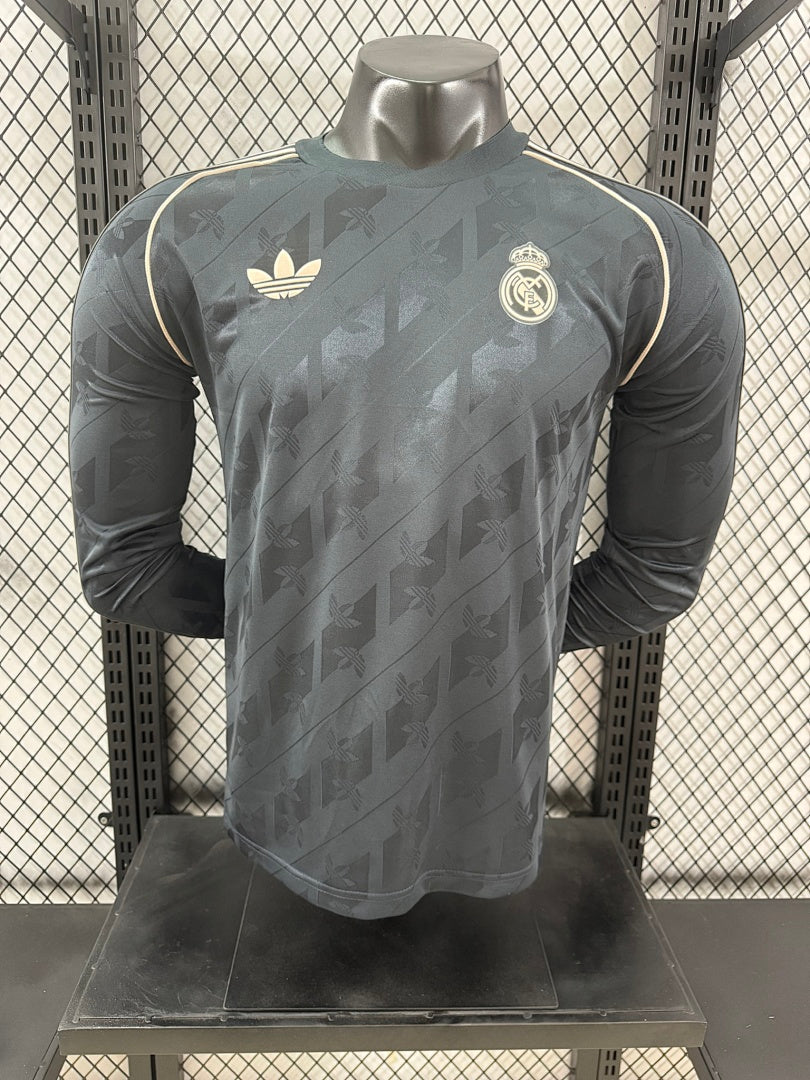 Real Madrid 24/25 Long Sleeve Football Shirt