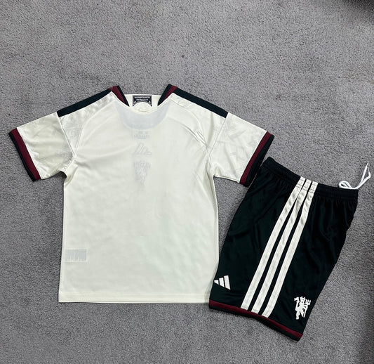 Manchester United 26/27 Third Football Shirt