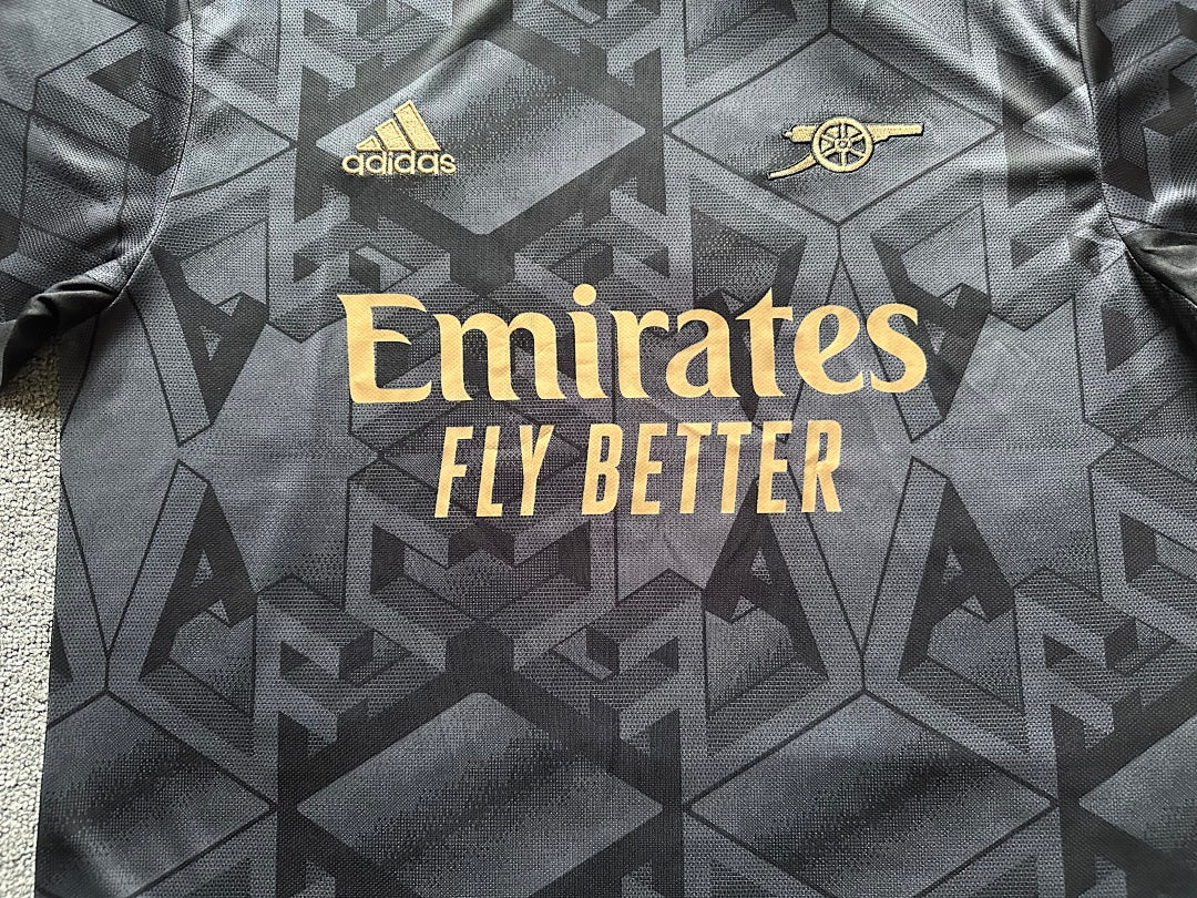 Arsenal 22/23 Away Football Shirt