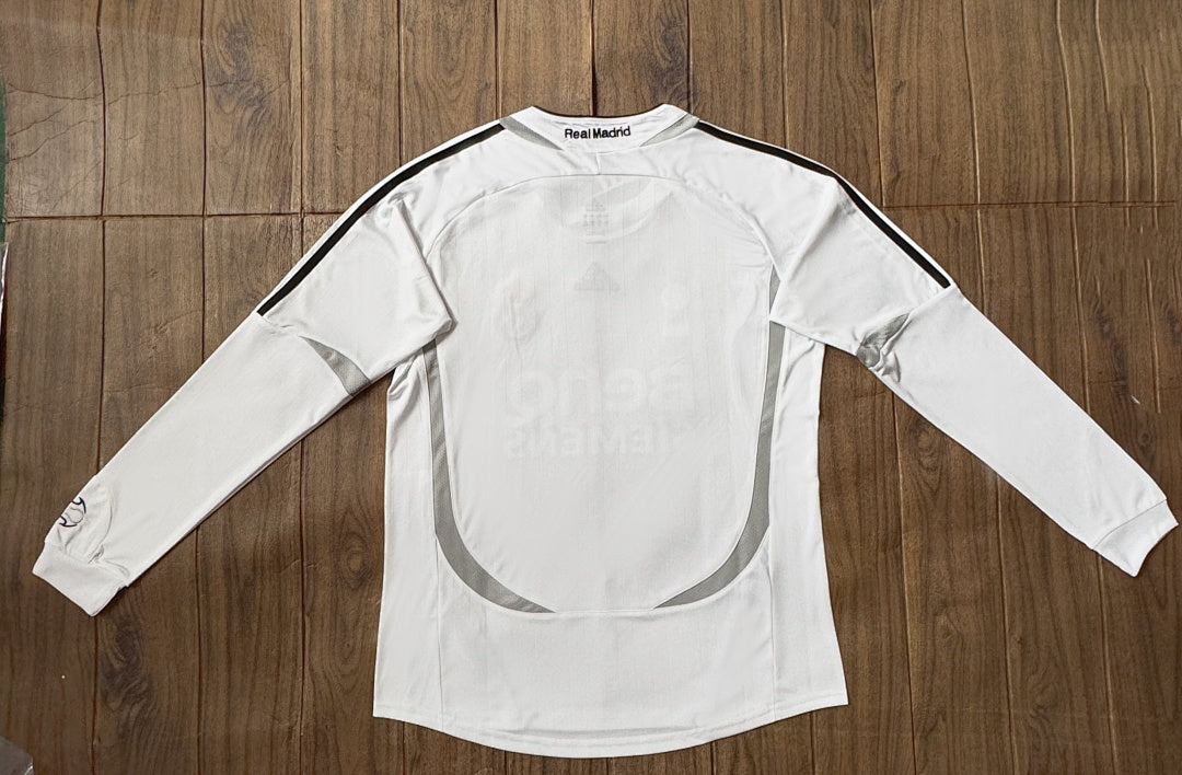 Real Madrid 06/07 Home Long Sleeve Football Shirt