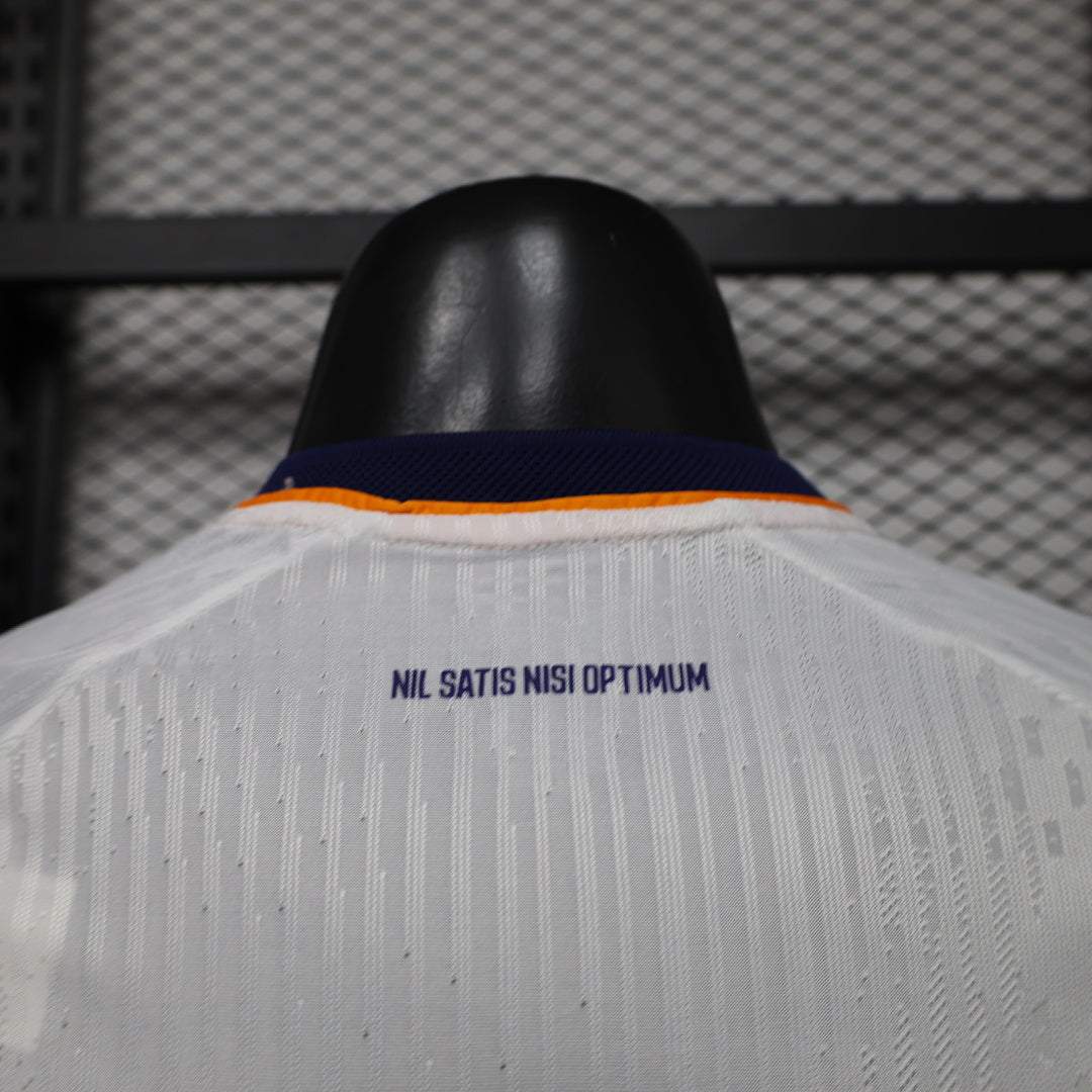 Everton 26/27 Away Football Shirt