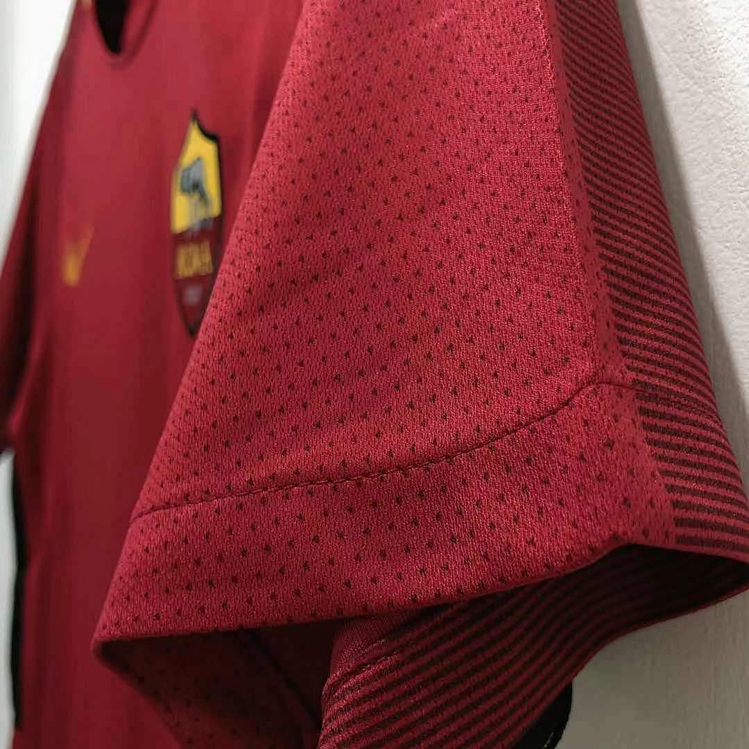 Roma 17/18 Home Football Shirt
