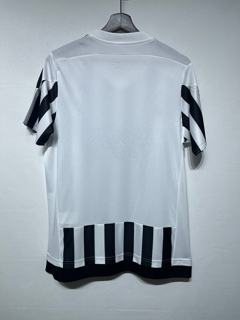 Juventus 15/16 Home Football Shirt