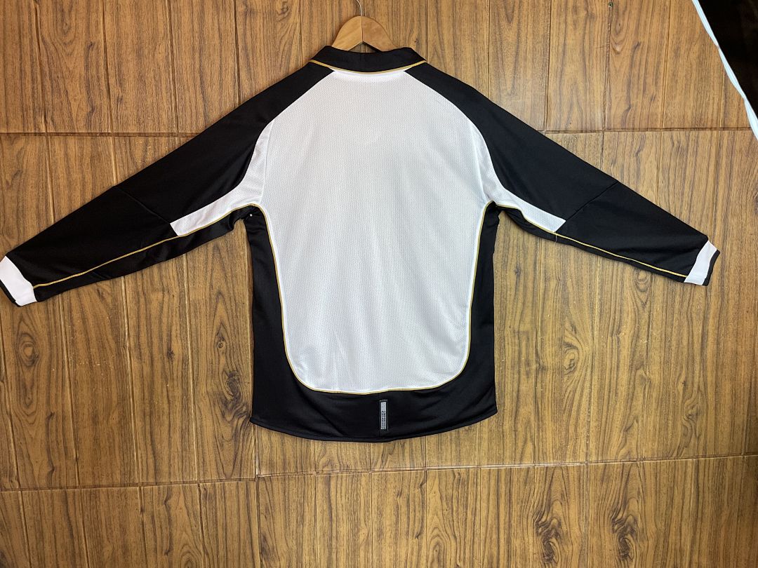 Manchester United 01/02 Anniversary Long Sleeve Football Shirt