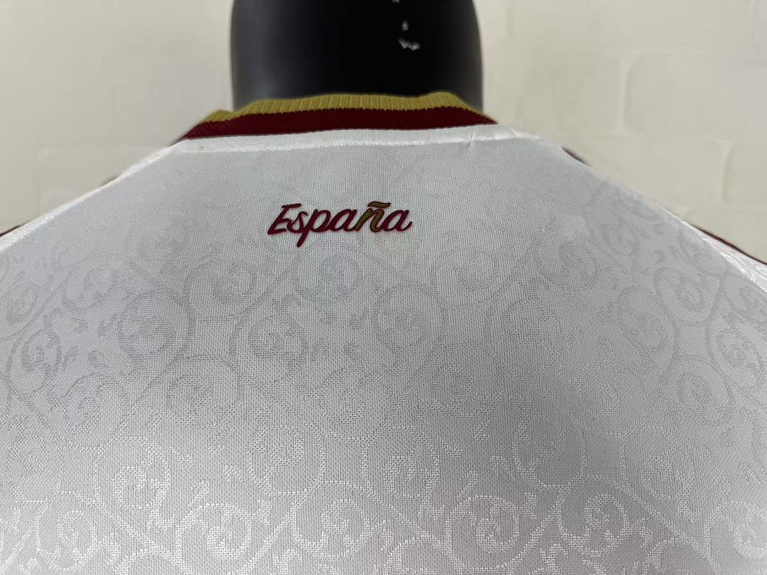 Spain 26/27 Away Long Sleeve Player Version Football Shirt