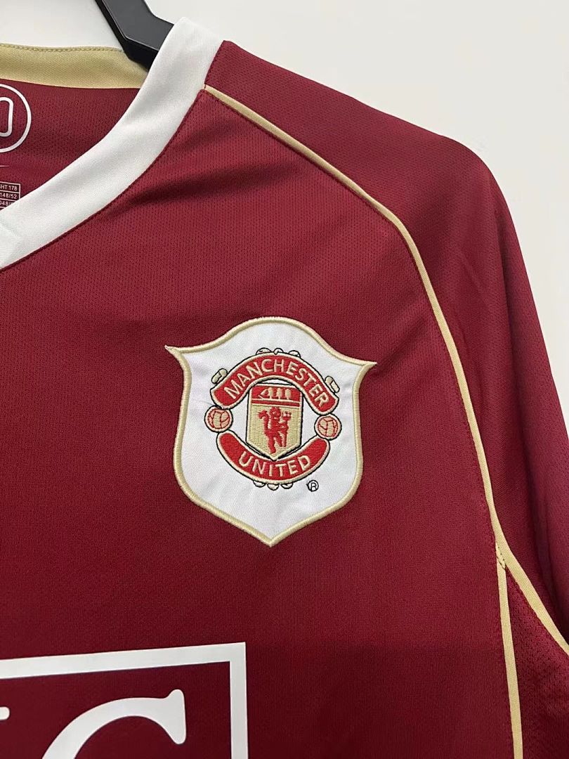 Manchester United 06/07 Home Long Sleeve Football Shirt