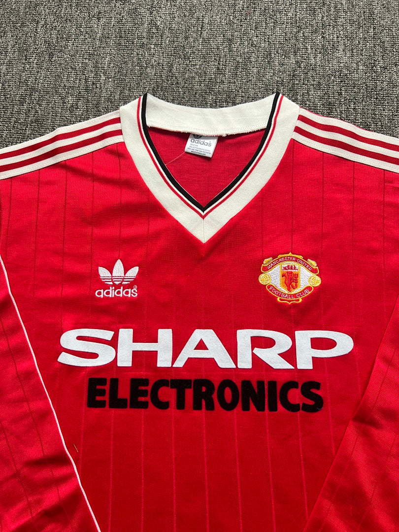 Manchester United 82/83 Home Long Sleeve Football Shirt