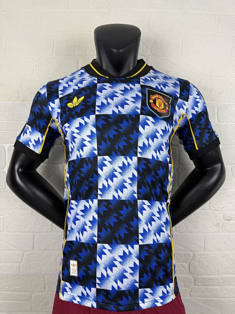 Retro Manchester United 25/26 Special Edition Football Shirt