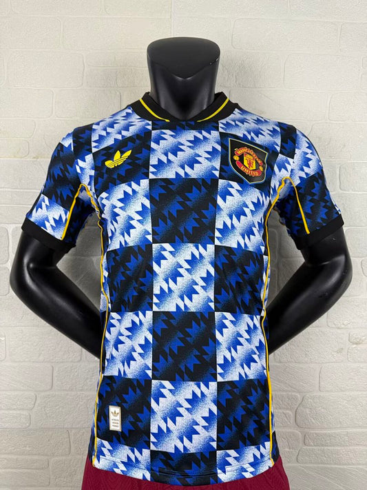 Retro Manchester United 25/26 Special Edition Football Shirt