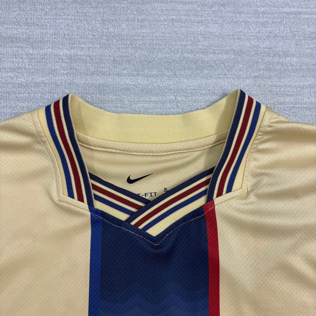 Retro Barcelona 26/27 Anniversary Football Shirt