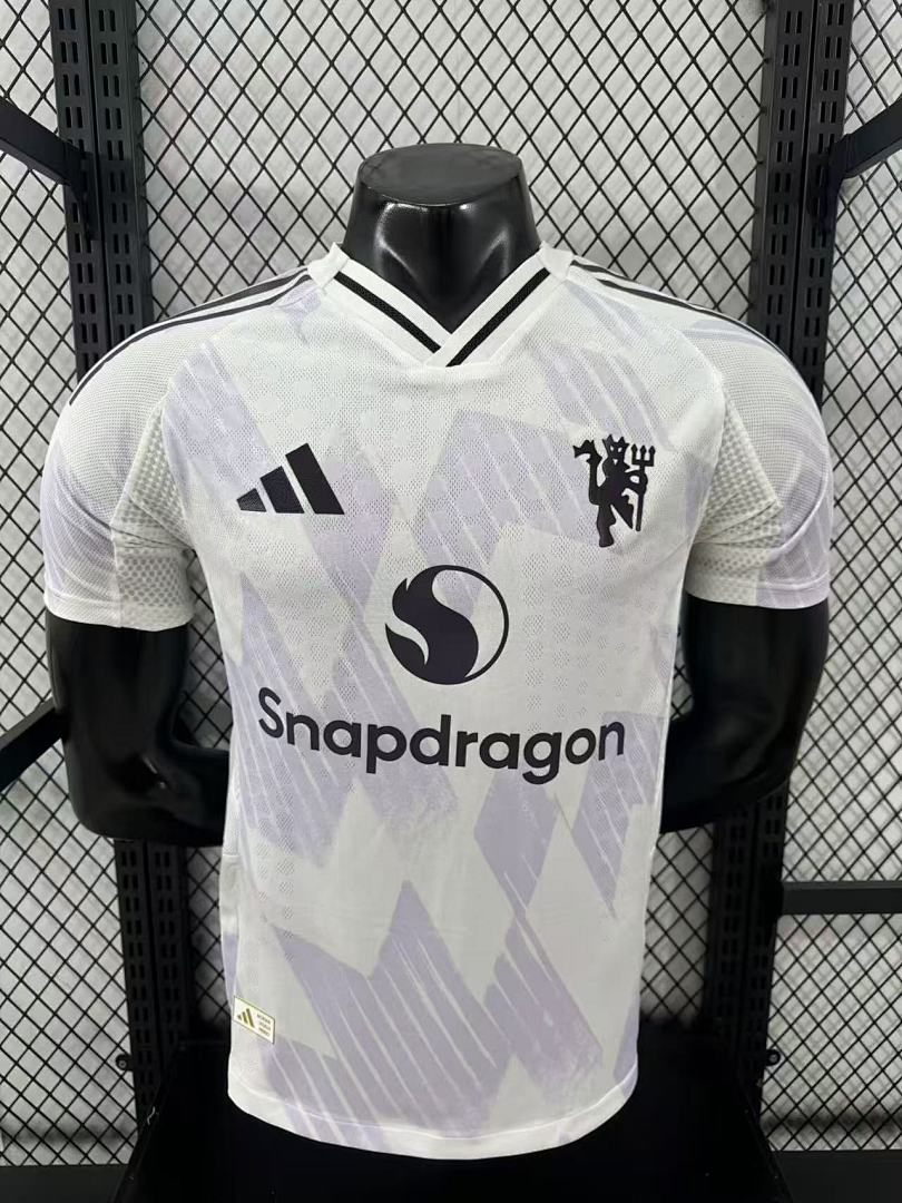 Manchester United 25/26 Away Football Shirt