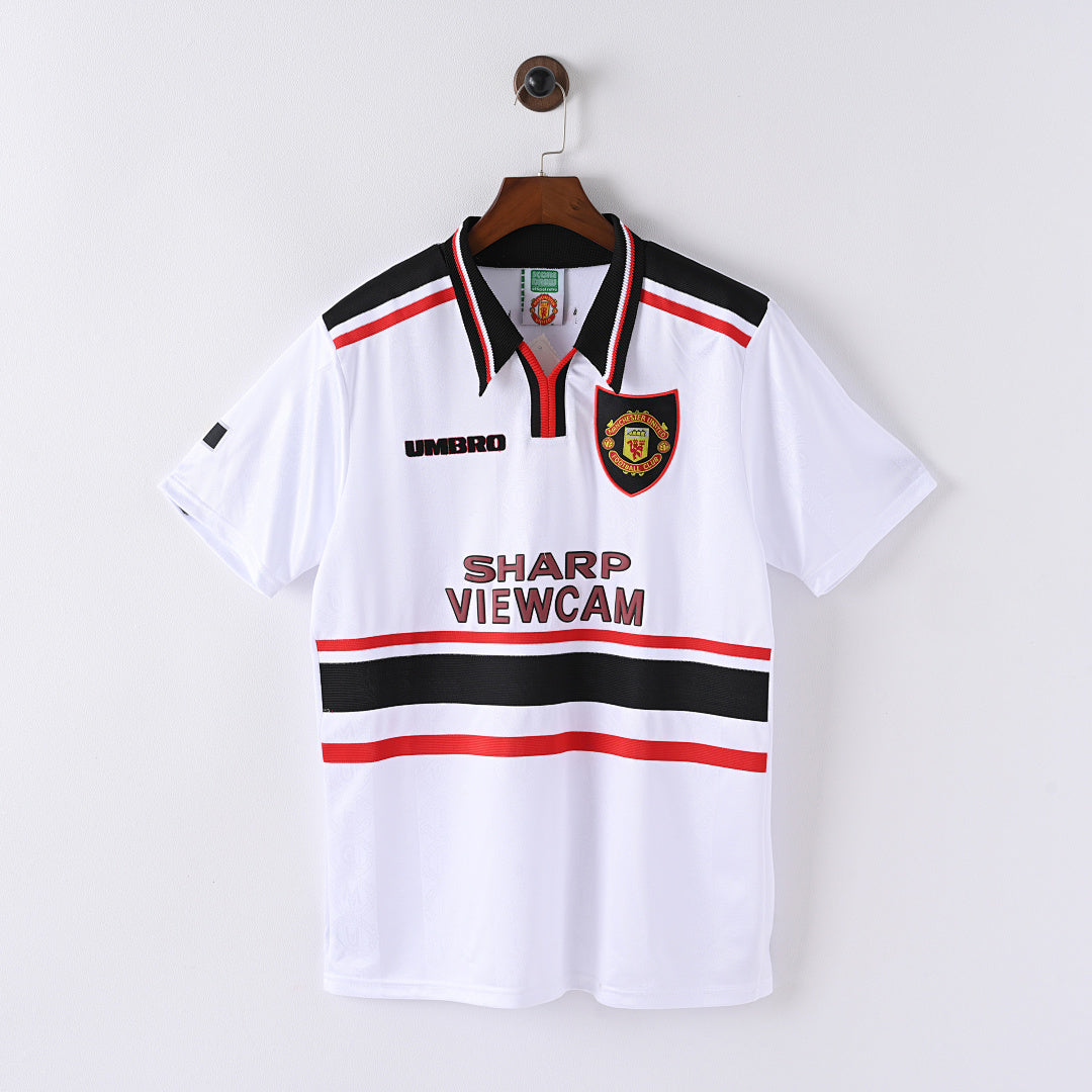 Manchester United 98/99 Away Football Shirt