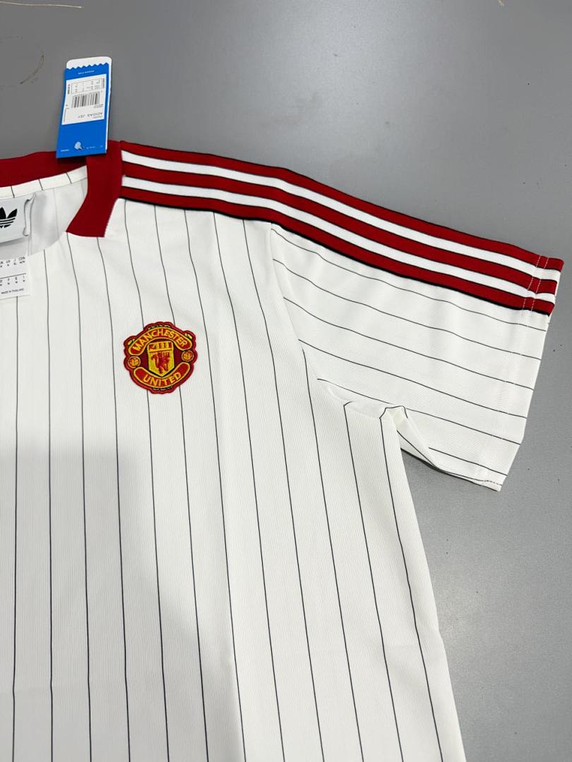 Manchester United 25/26 White Football Shirt