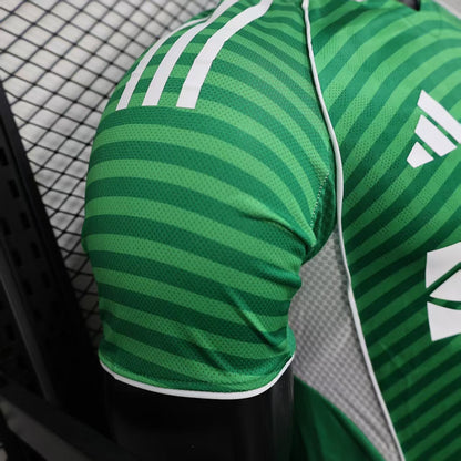 Newcastle United 25/26 Away Football Shirt