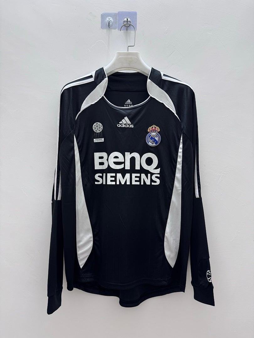 Real Madrid 06/07 Away Long Sleeve Football Shirt