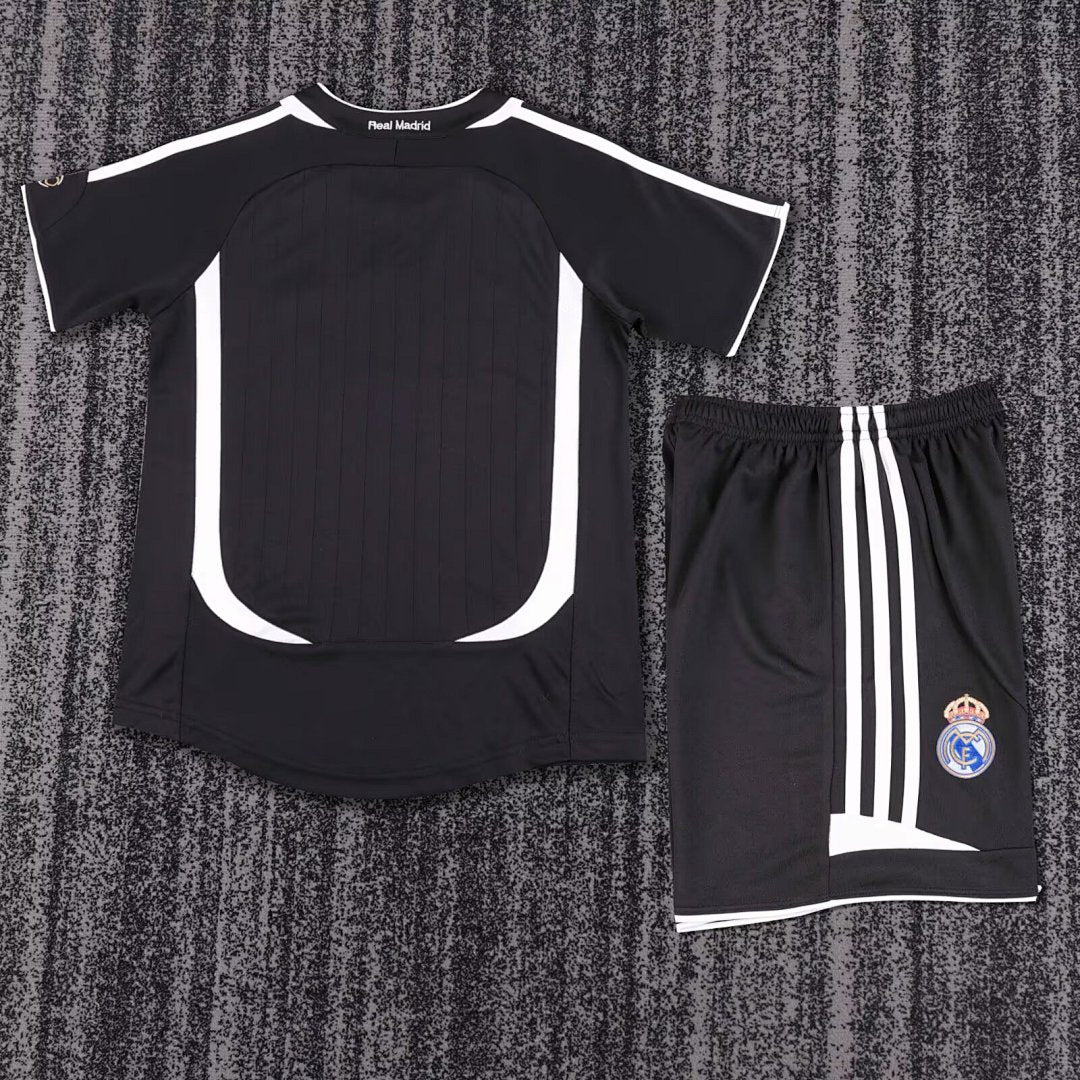 Real Madrid 06/07 Third Football Shirt