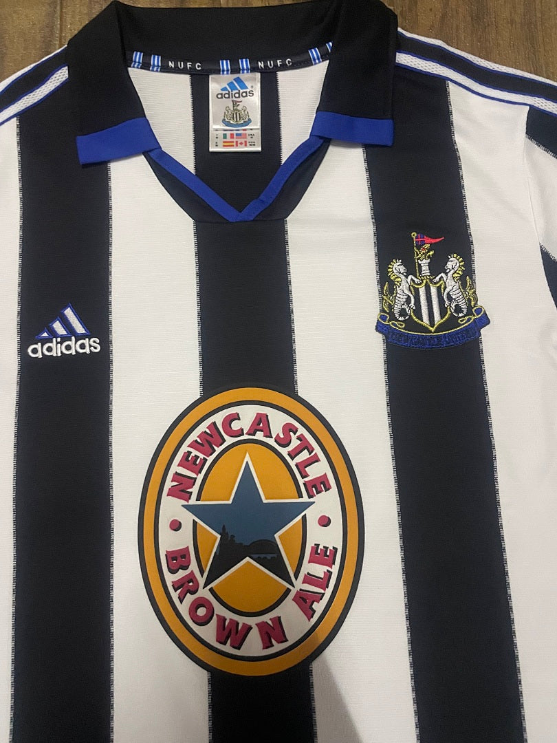 Newcastle United 99/00 Home Football Shirt