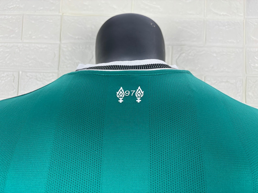 Liverpool 25/26 Third Football Shirt