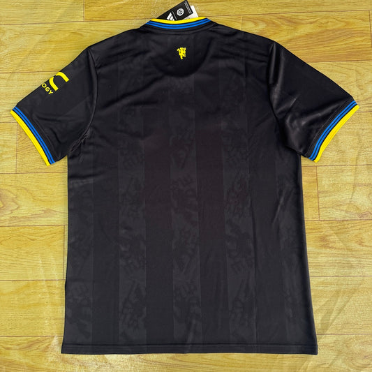 Manchester United 25/26 Third Football Shirt