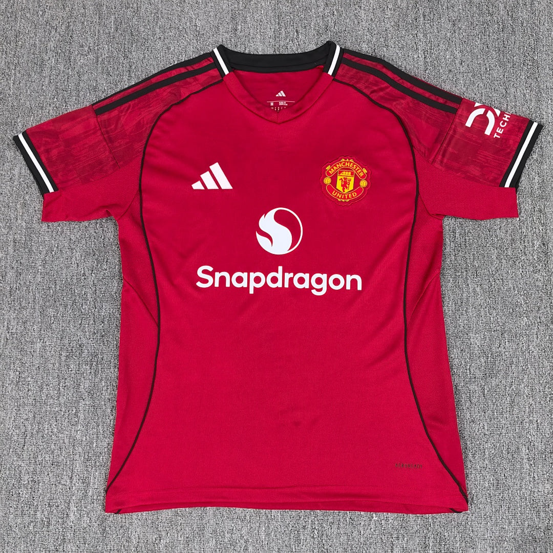 Manchester United 25/26 Home Football Shirt